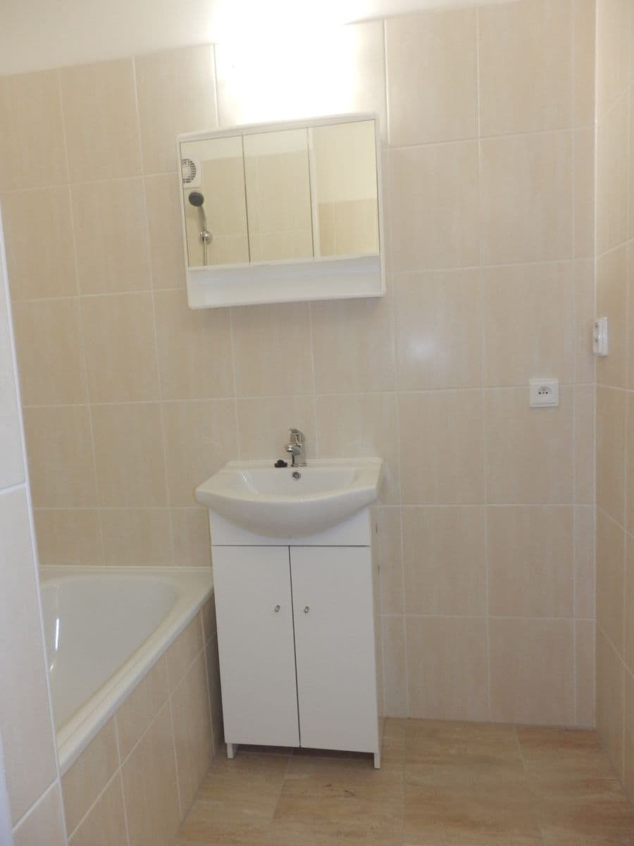 1 bedroom flat to rent, 32 m², Kaplická, Prague, Prague 1 bedroom flat to rent, 32 m², Kaplická, Prague, Prague