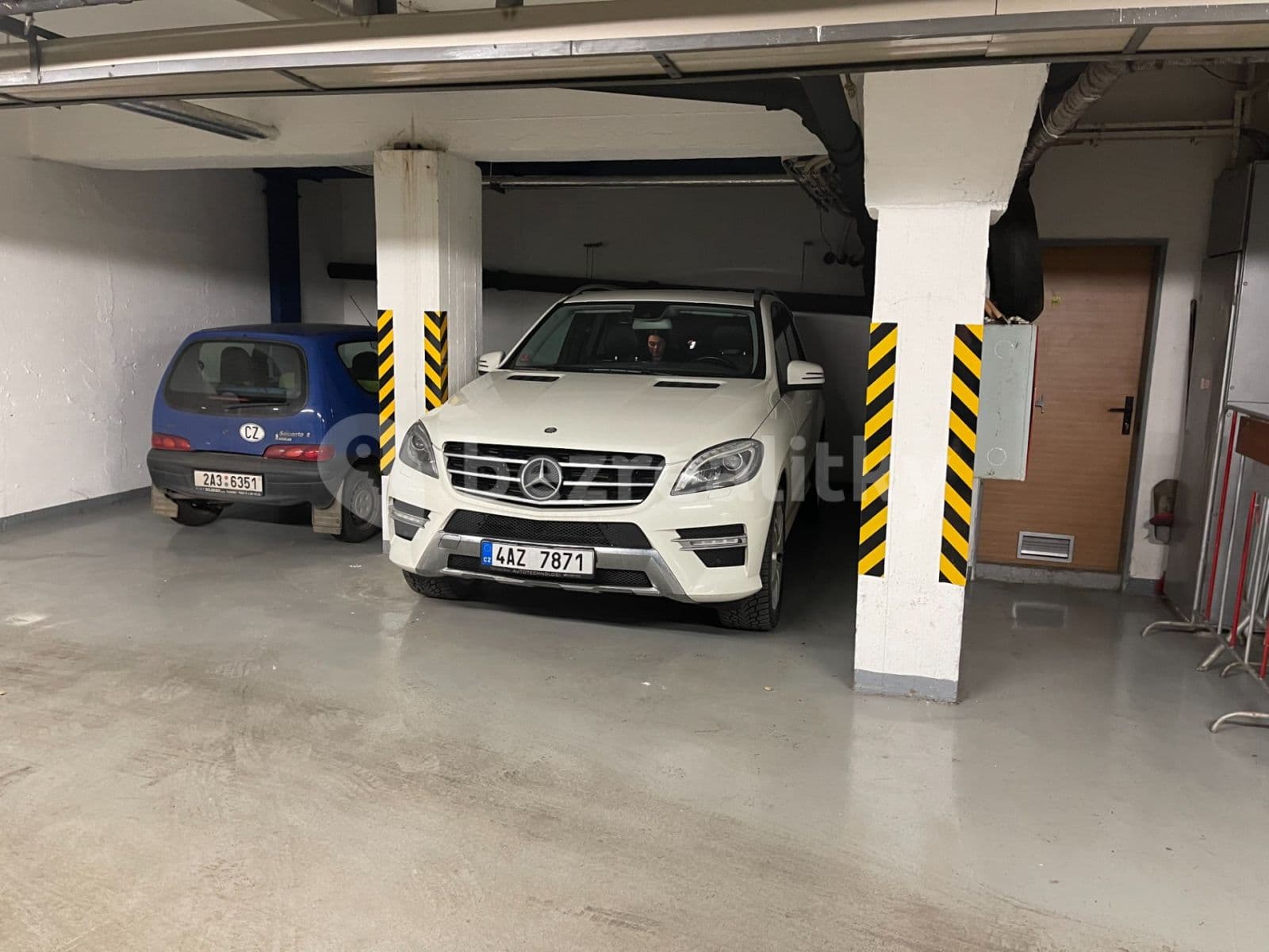 garage to rent, 16 m², Roháčova, Prague, Prague garage to rent, 16 m², Roháčova, Prague, Prague