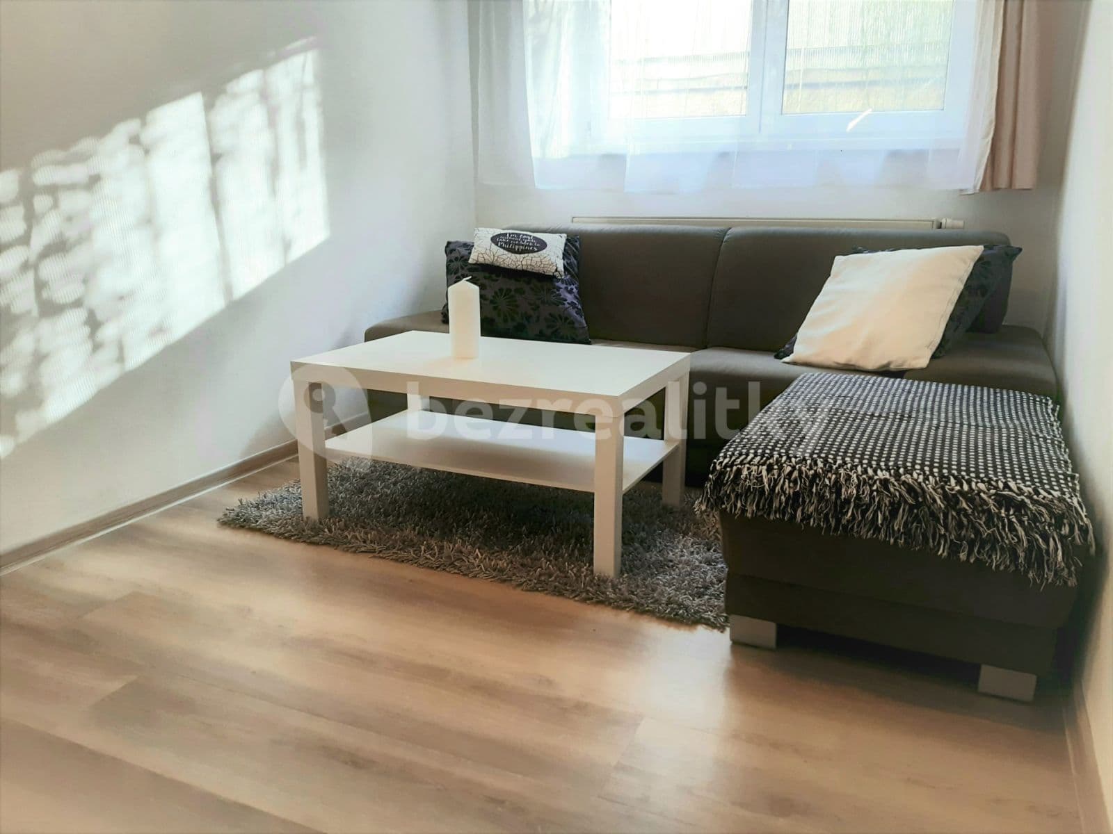 2 bedroom flat to rent, 45 m², Lebeděvova, Prague, Prague 2 bedroom flat to rent, 45 m², Lebeděvova, Prague, Prague