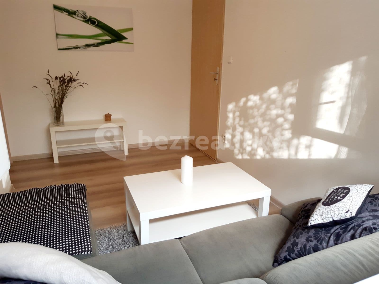 2 bedroom flat to rent, 45 m², Lebeděvova, Prague, Prague 2 bedroom flat to rent, 45 m², Lebeděvova, Prague, Prague