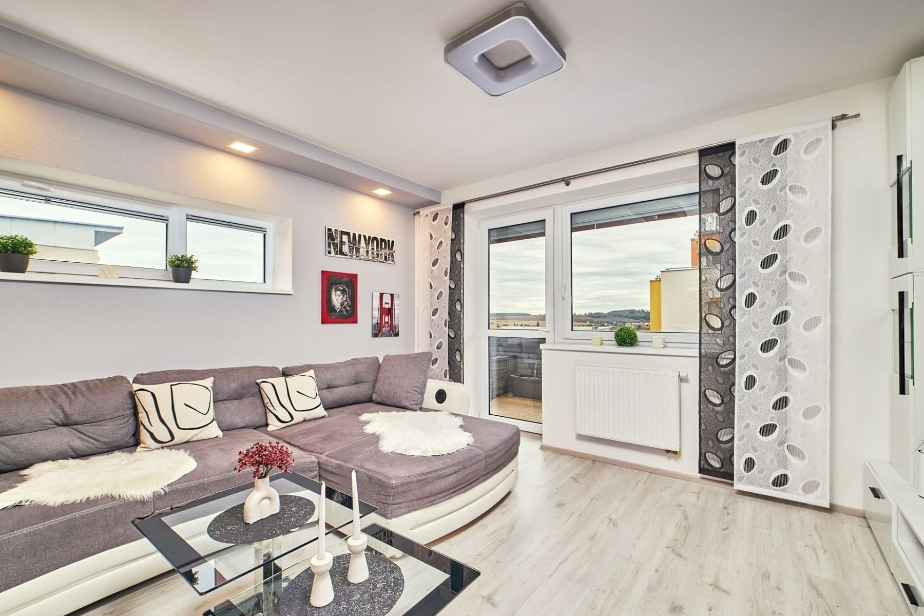 1 bedroom with open-plan kitchen flat to rent, 65 m², Chudčická, Brno, Jihomoravský Region 1 bedroom with open-plan kitchen flat to rent, 65 m², Chudčická, Brno, Jihomoravský Region