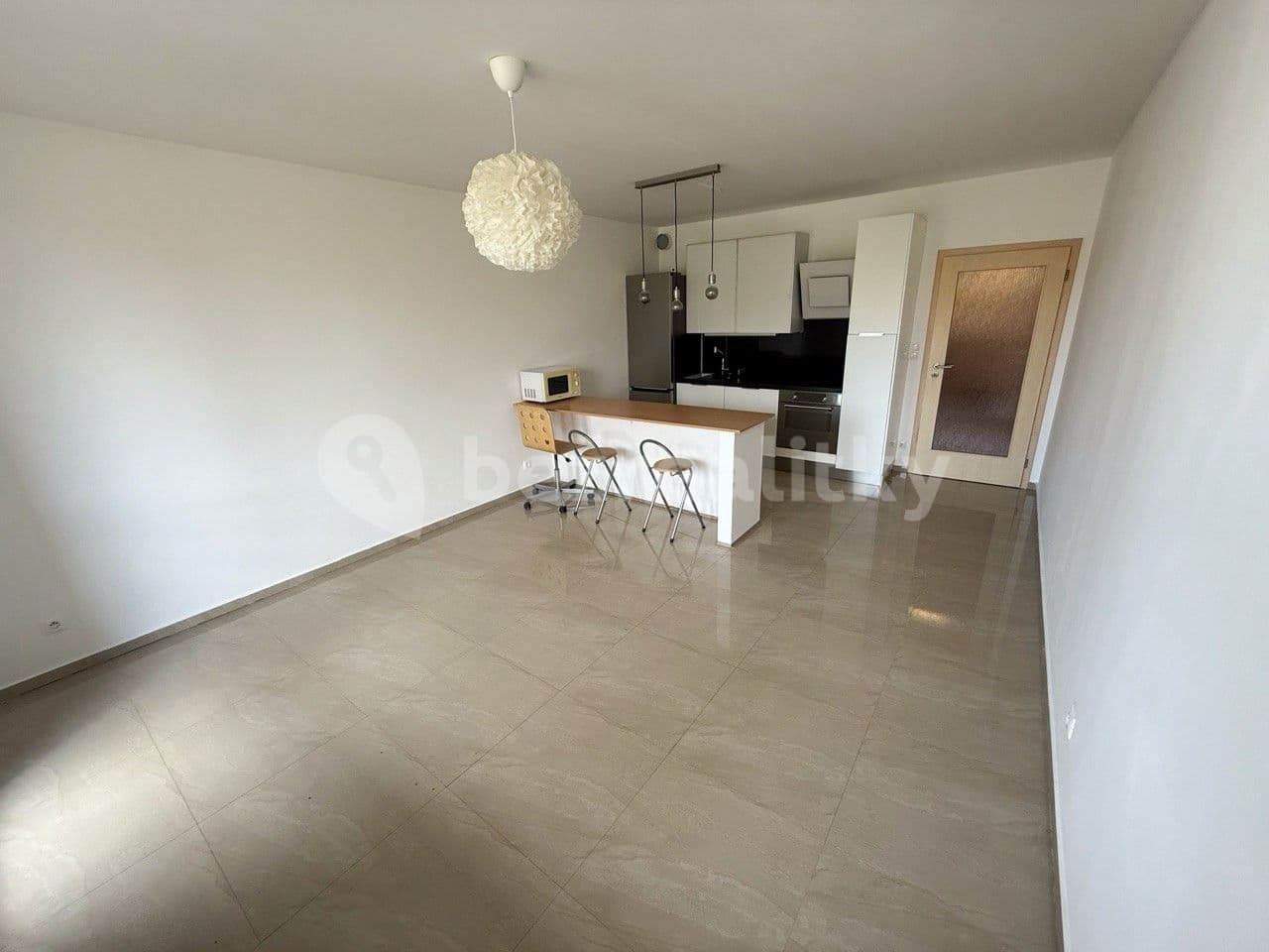 Studio flat to rent, 34 m², U Hostavického potoka, Prague, Prague Studio flat to rent, 34 m², U Hostavického potoka, Prague, Prague