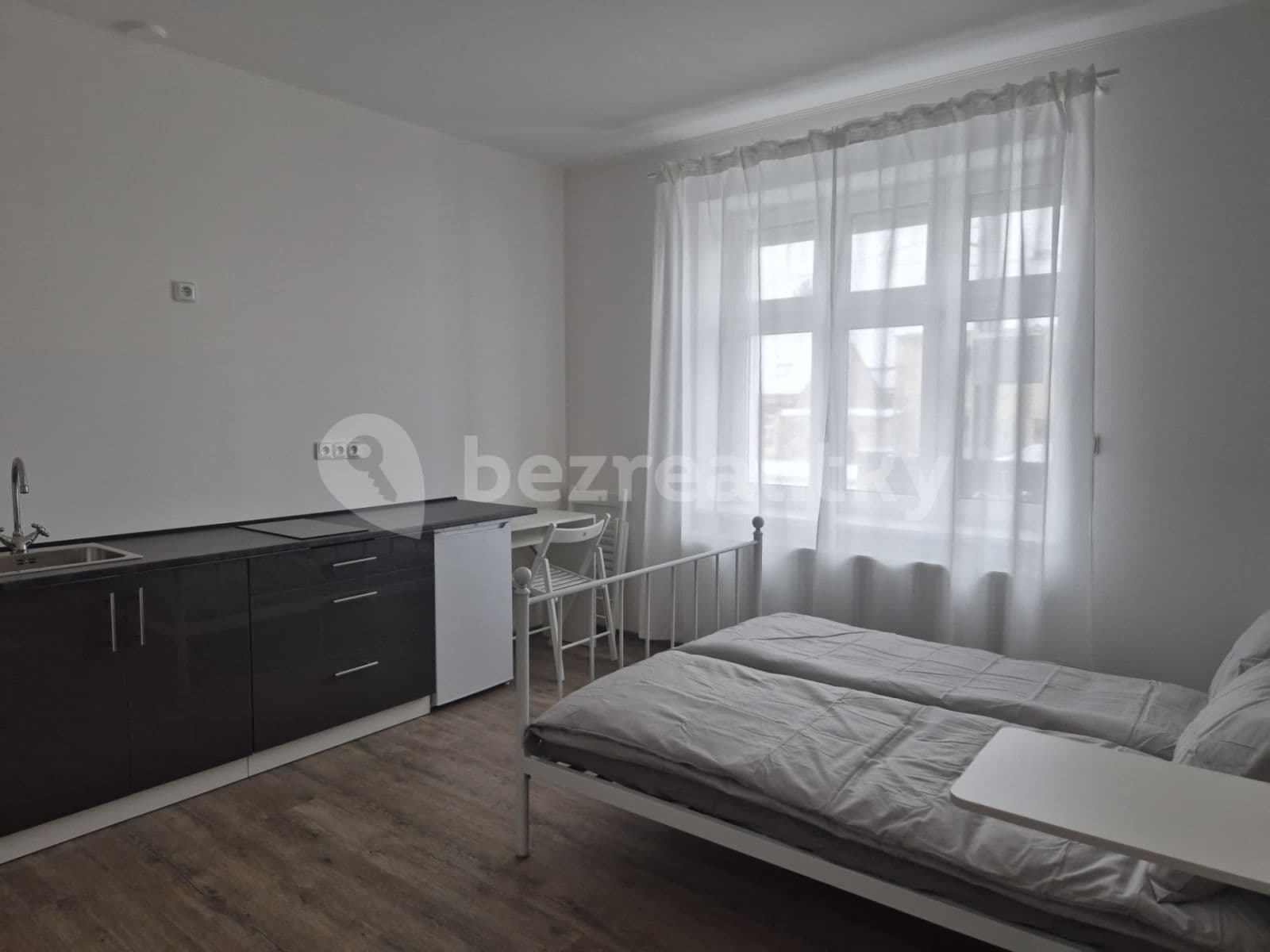 Studio flat to rent, 20 m², Bělohorská, Prague, Prague Studio flat to rent, 20 m², Bělohorská, Prague, Prague