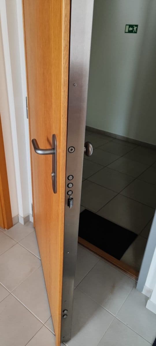 1 bedroom with open-plan kitchen flat to rent, 50 m², Na Prosecké vyhlídce, Prague, Prague 1 bedroom with open-plan kitchen flat to rent, 50 m², Na Prosecké vyhlídce, Prague, Prague