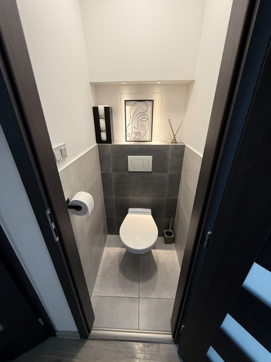 3 bedroom flat for sale, 72 m², Zarámí, Zlín, Zlínský Region 3 bedroom flat for sale, 72 m², Zarámí, Zlín, Zlínský Region