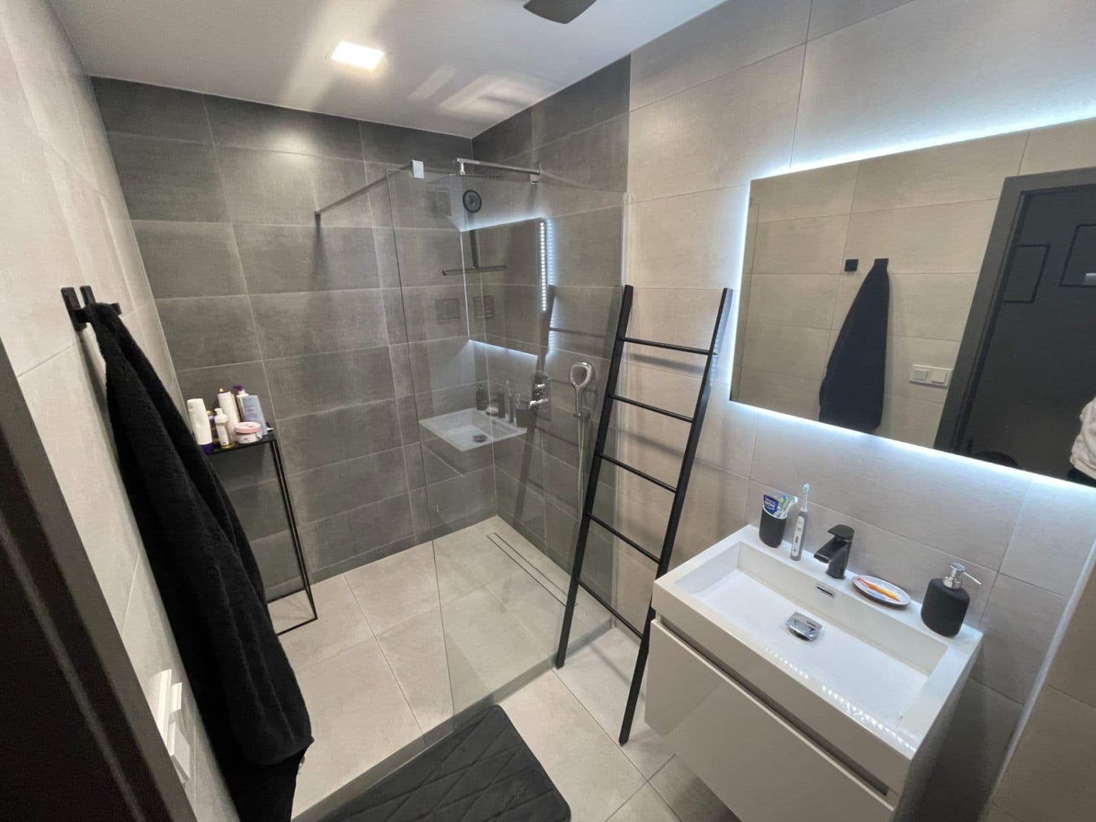 3 bedroom flat for sale, 72 m², Zarámí, Zlín, Zlínský Region 3 bedroom flat for sale, 72 m², Zarámí, Zlín, Zlínský Region