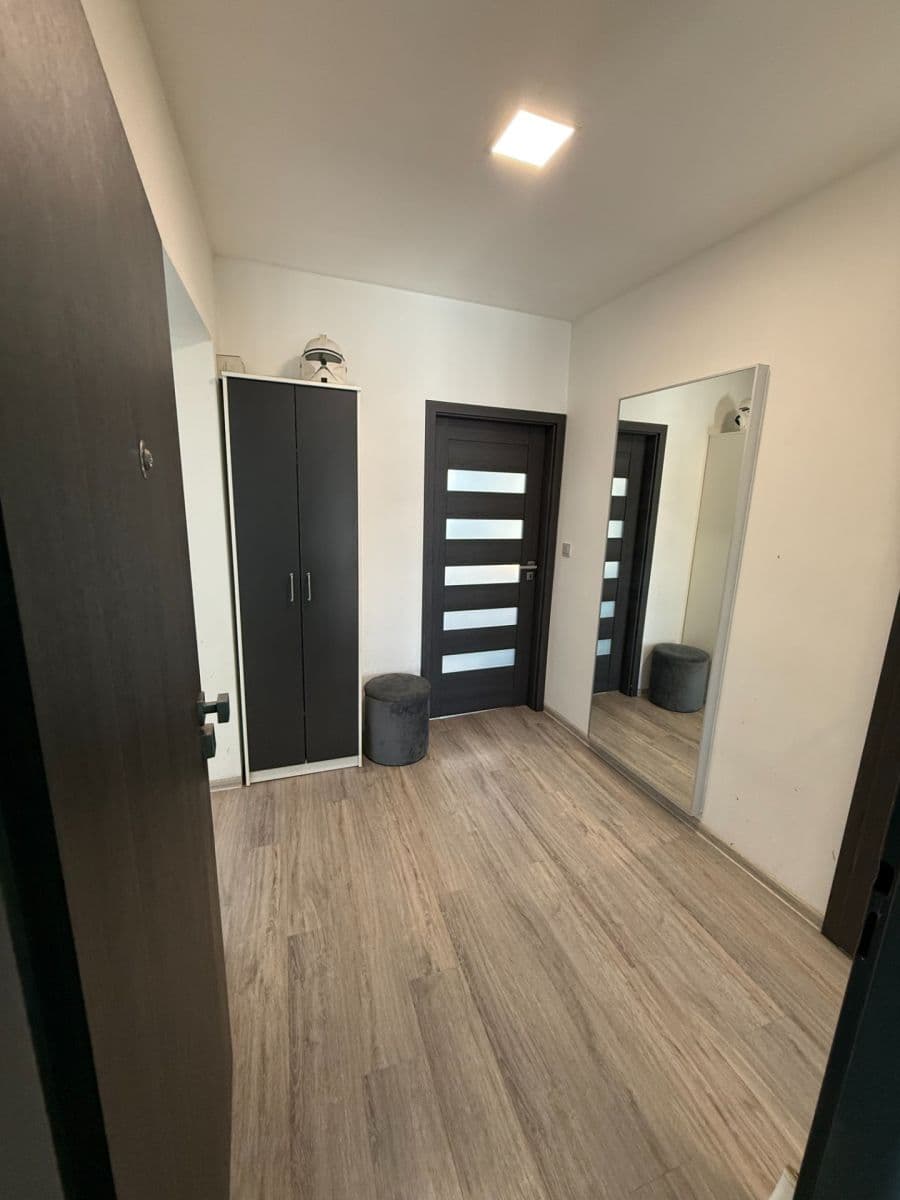 3 bedroom flat for sale, 72 m², Zarámí, Zlín, Zlínský Region 3 bedroom flat for sale, 72 m², Zarámí, Zlín, Zlínský Region