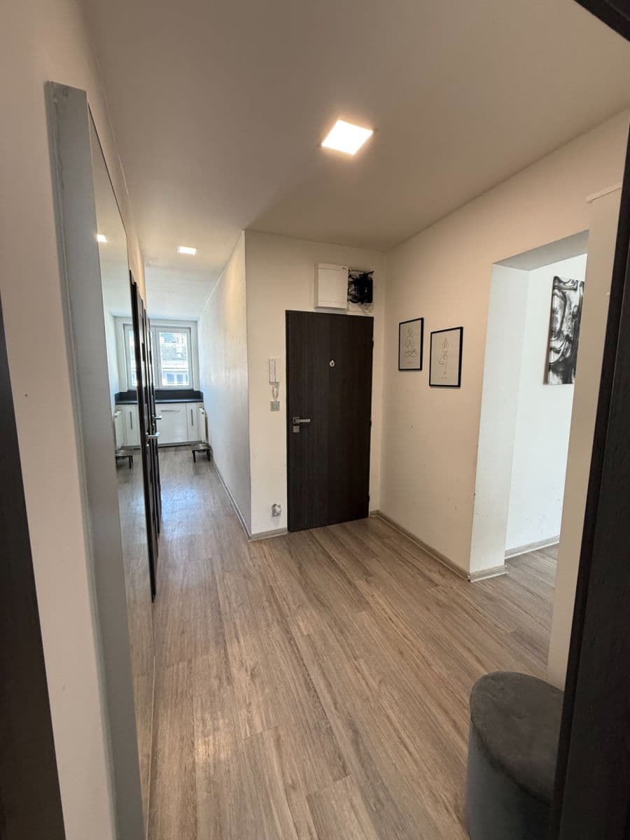 3 bedroom flat for sale, 72 m², Zarámí, Zlín, Zlínský Region 3 bedroom flat for sale, 72 m², Zarámí, Zlín, Zlínský Region