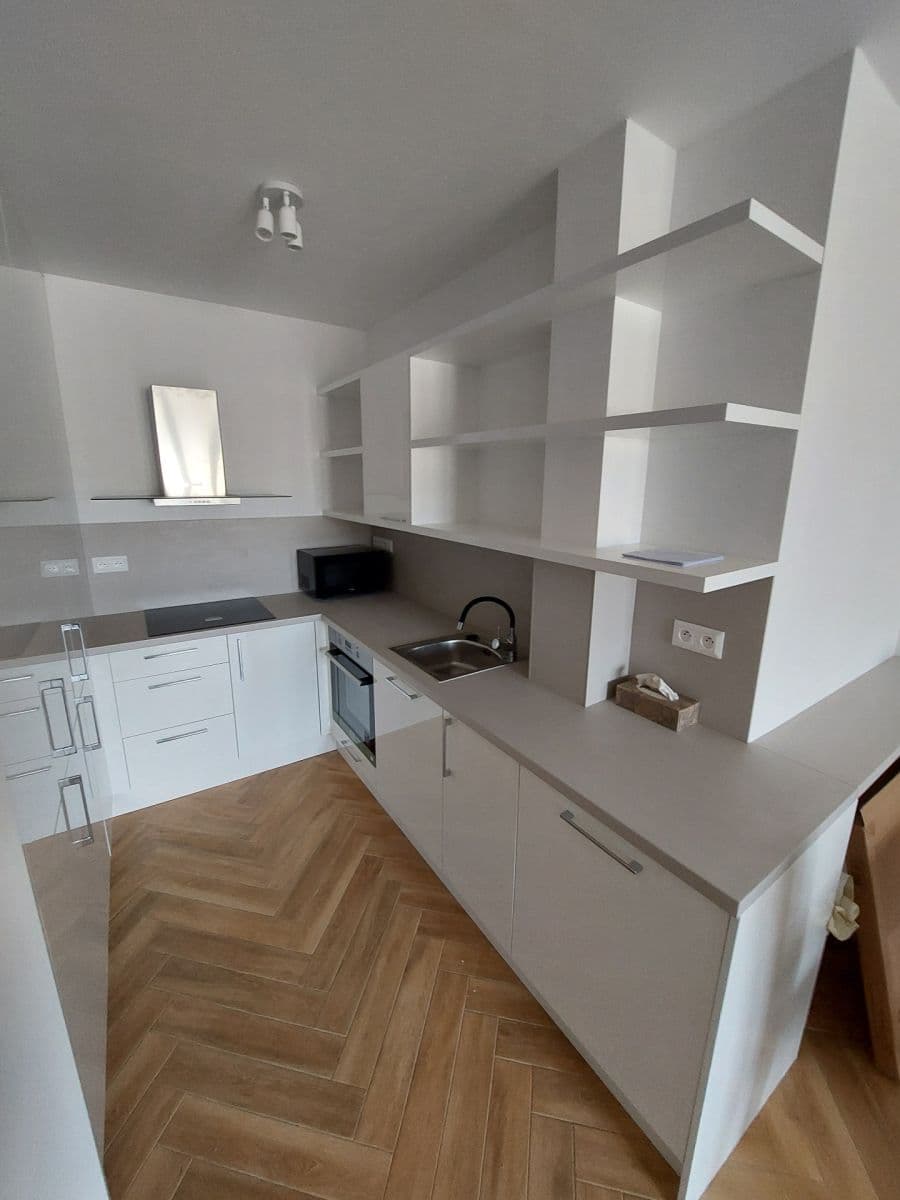 2 bedroom flat to rent, 45 m², Cesta svätého Krištofa, Dunajská Streda, Trnavský Region 2 bedroom flat to rent, 45 m², Cesta svätého Krištofa, Dunajská Streda, Trnavský Region