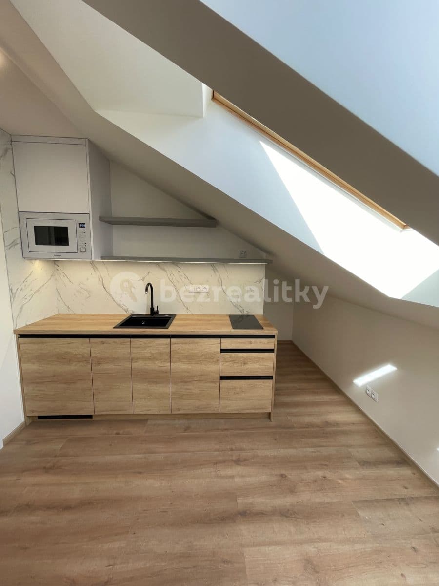 Studio flat to rent, 28 m², Sinkulova, Prague, Prague Studio flat to rent, 28 m², Sinkulova, Prague, Prague