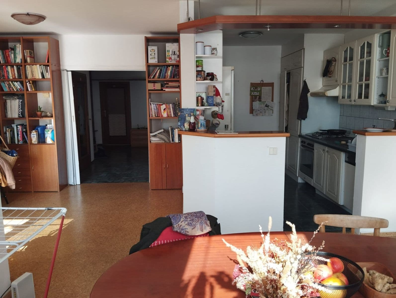 3 bedroom with open-plan kitchen flat to rent, 119 m², Kotlanova, Brno, Jihomoravský Region 3 bedroom with open-plan kitchen flat to rent, 119 m², Kotlanova, Brno, Jihomoravský Region