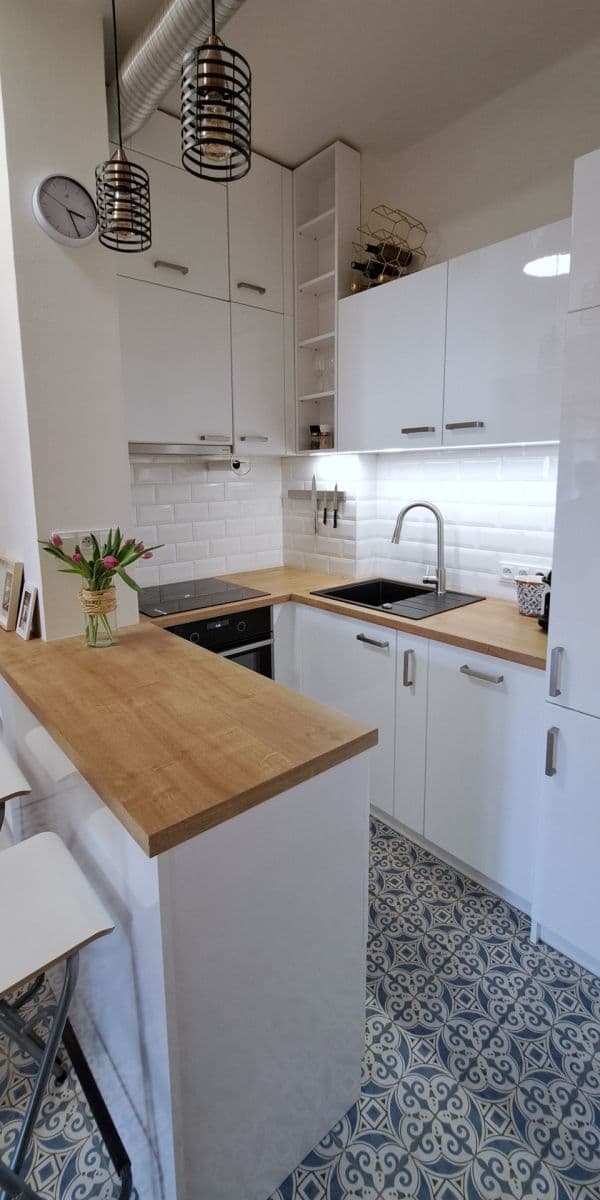 2 bedroom flat to rent, 44 m², Mikuláše z Husi, Prague, Prague 2 bedroom flat to rent, 44 m², Mikuláše z Husi, Prague, Prague