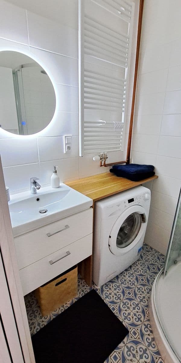 2 bedroom flat to rent, 44 m², Mikuláše z Husi, Prague, Prague 2 bedroom flat to rent, 44 m², Mikuláše z Husi, Prague, Prague