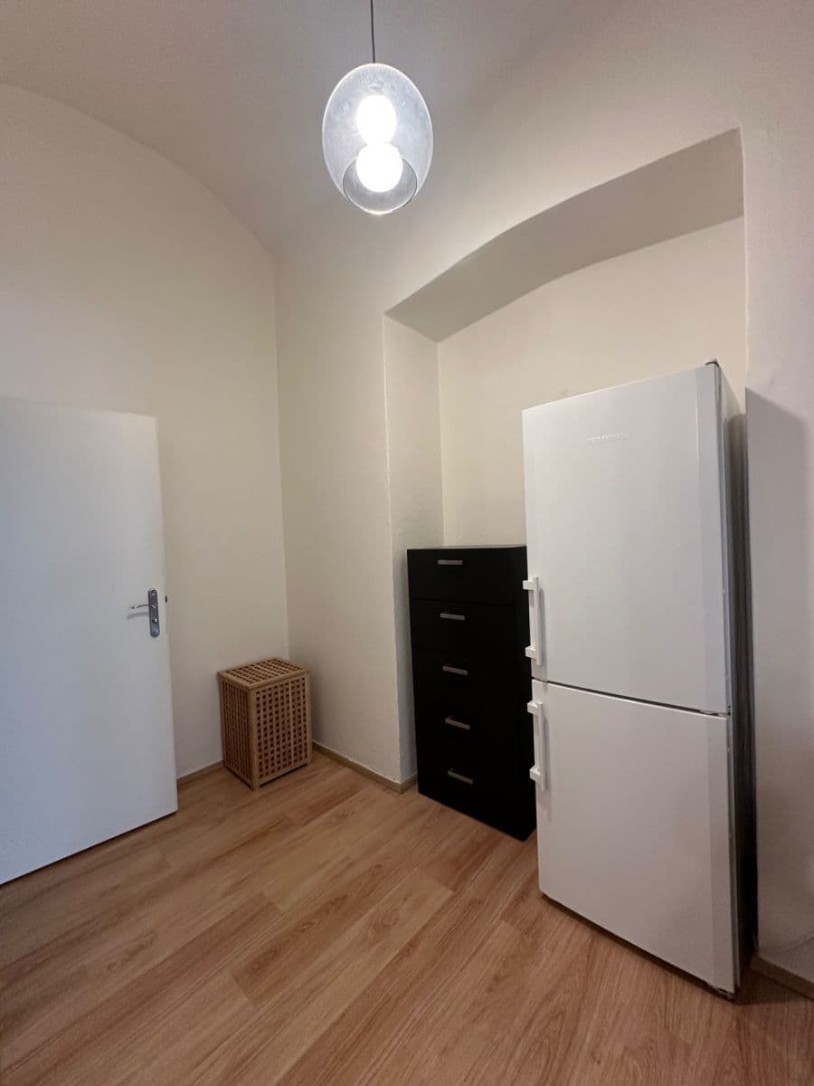 2 bedroom with open-plan kitchen flat to rent, 94 m², Šumavská, Prague, Prague 2 bedroom with open-plan kitchen flat to rent, 94 m², Šumavská, Prague, Prague
