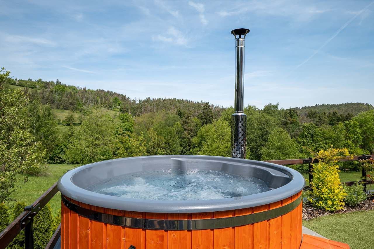 recreational property to rent, 0 m², Milešov, Středočeský Region recreational property to rent, 0 m², Milešov, Středočeský Region