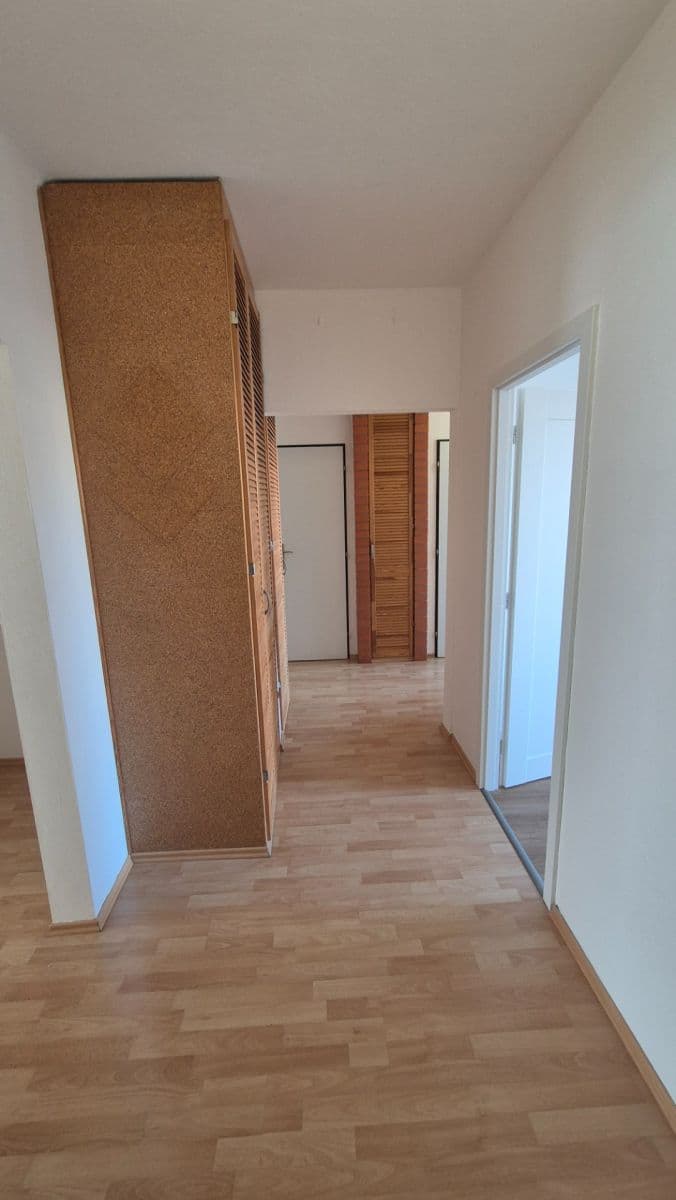 3 bedroom flat to rent, 79 m², Kpt. Stránského, Prague, Prague 3 bedroom flat to rent, 79 m², Kpt. Stránského, Prague, Prague