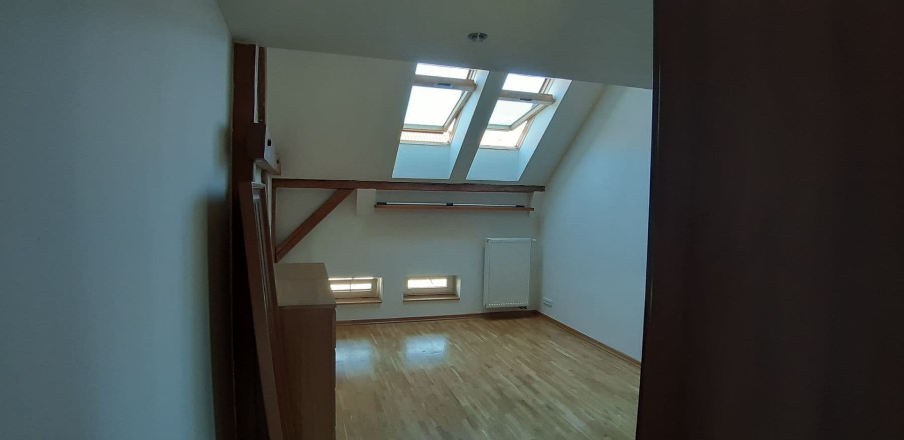 1 bedroom with open-plan kitchen flat to rent, 60 m², Janovského, Prague, Prague 1 bedroom with open-plan kitchen flat to rent, 60 m², Janovského, Prague, Prague