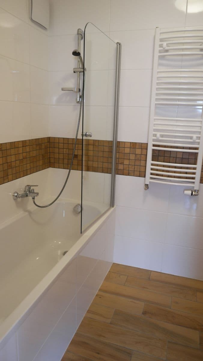 2 bedroom with open-plan kitchen flat to rent, 83 m², Kadečkové, Prague, Prague 2 bedroom with open-plan kitchen flat to rent, 83 m², Kadečkové, Prague, Prague