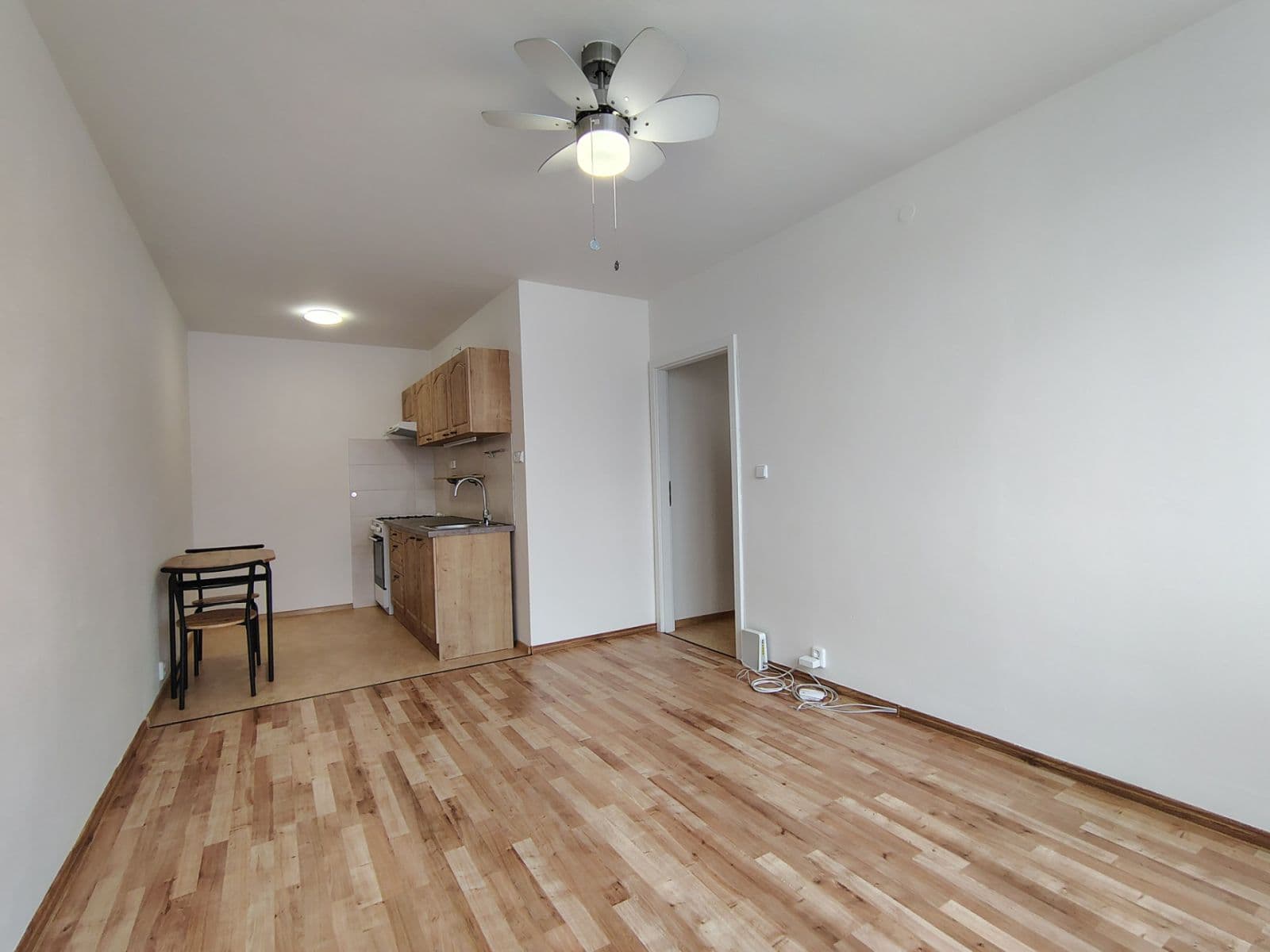 1 bedroom with open-plan kitchen flat to rent, 40 m², Pujmanové, Prague, Prague 1 bedroom with open-plan kitchen flat to rent, 40 m², Pujmanové, Prague, Prague