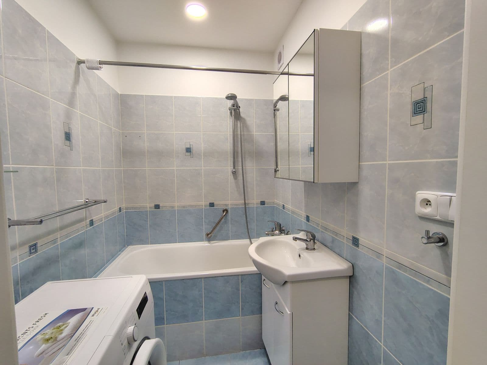 1 bedroom with open-plan kitchen flat to rent, 40 m², Pujmanové, Prague, Prague 1 bedroom with open-plan kitchen flat to rent, 40 m², Pujmanové, Prague, Prague