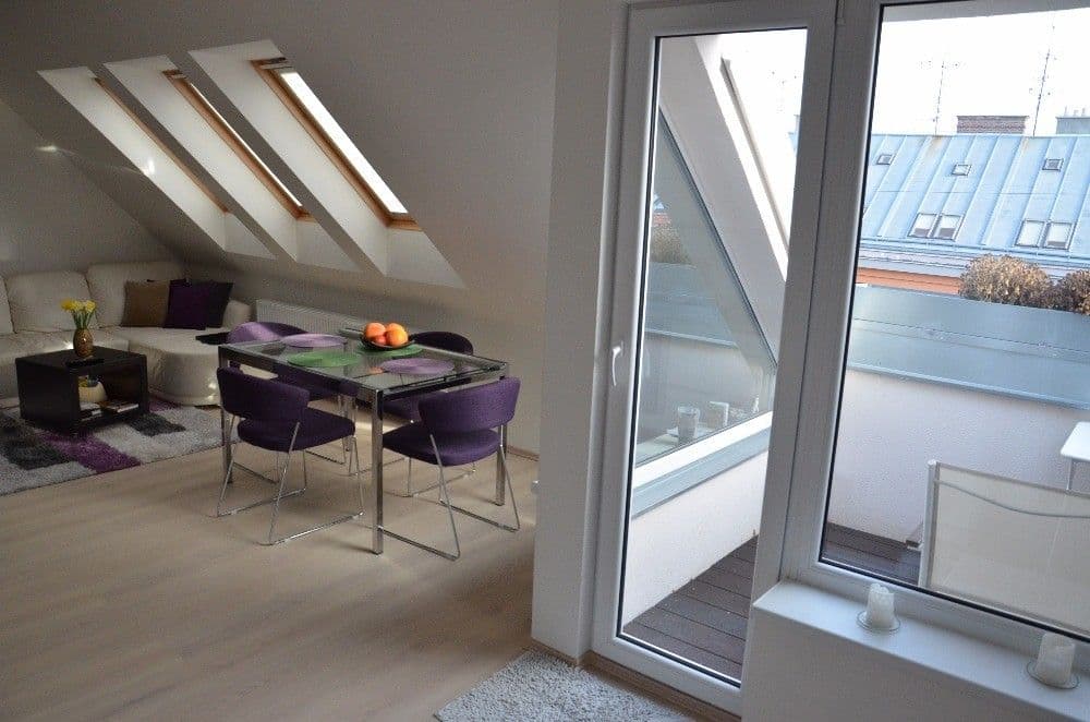 1 bedroom with open-plan kitchen flat to rent, 54 m², Kounicova, Brno, Jihomoravský Region 1 bedroom with open-plan kitchen flat to rent, 54 m², Kounicova, Brno, Jihomoravský Region