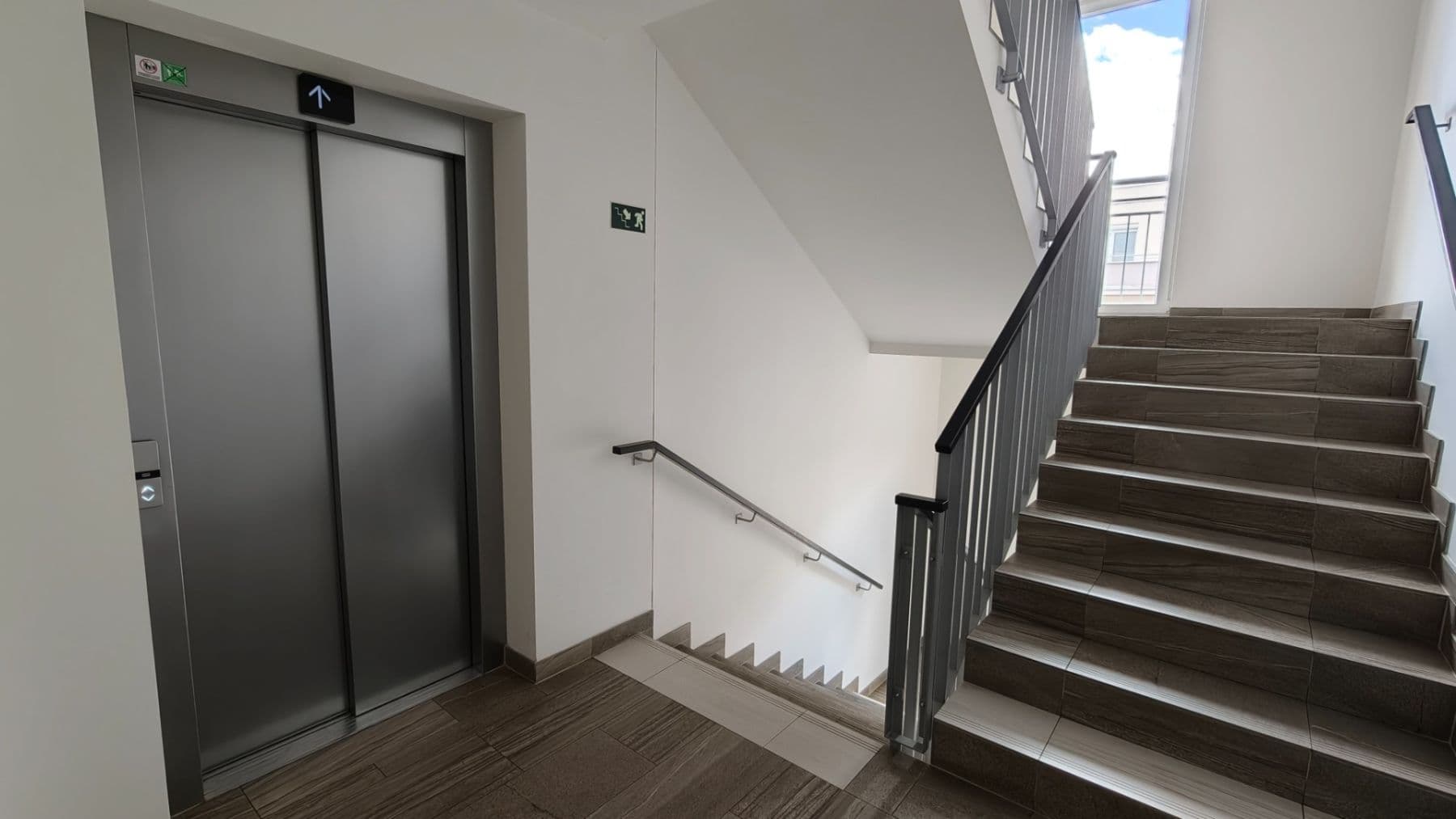 Studio flat to rent, 34 m², Toufarova, Prague, Prague Studio flat to rent, 34 m², Toufarova, Prague, Prague
