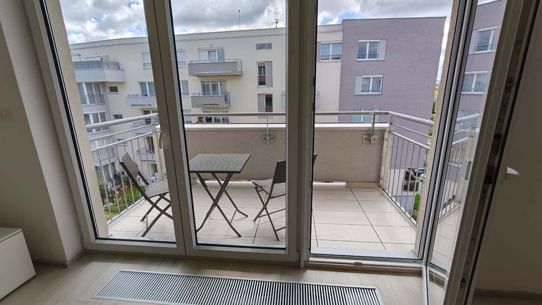 Studio flat to rent, 34 m², Toufarova, Prague, Prague Studio flat to rent, 34 m², Toufarova, Prague, Prague