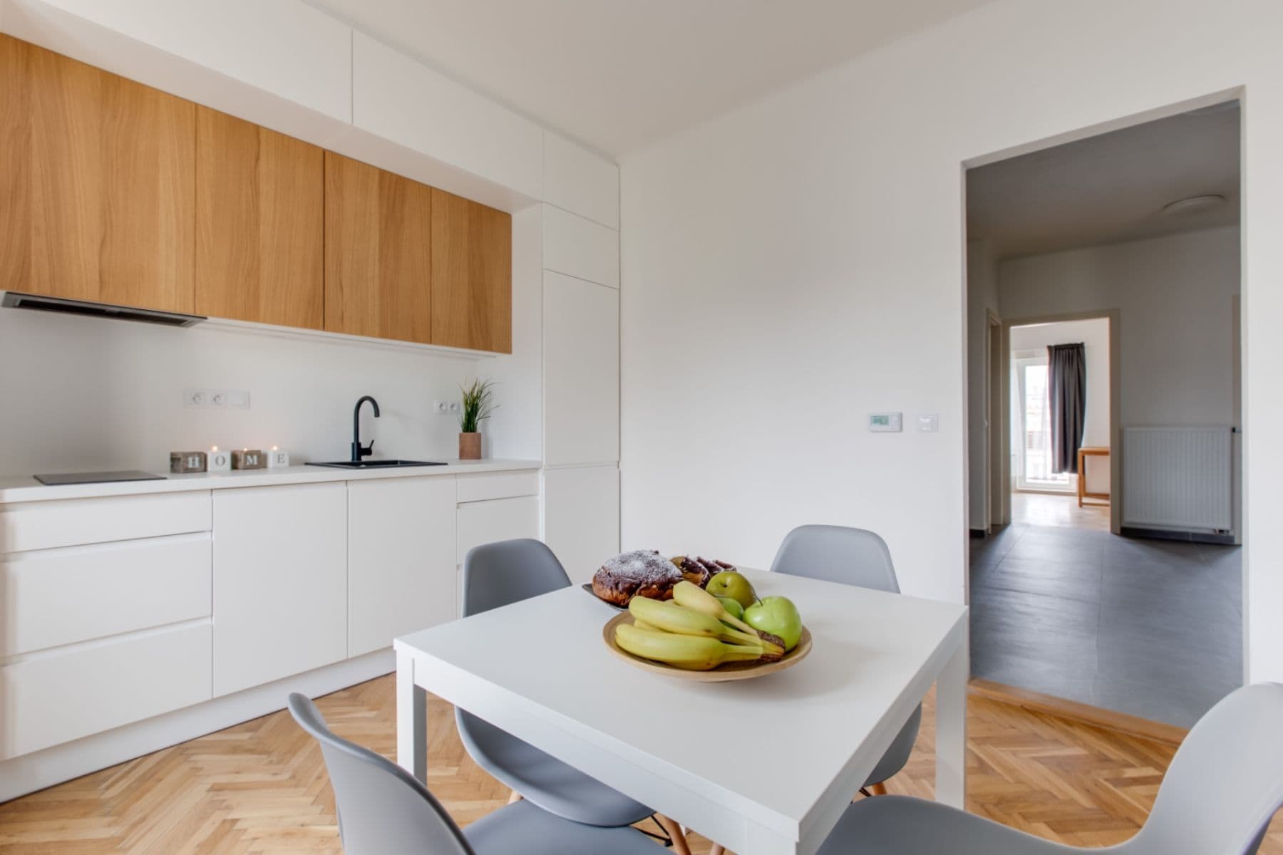 2 bedroom with open-plan kitchen flat to rent, 72 m², U Hranic, Prague, Prague 2 bedroom with open-plan kitchen flat to rent, 72 m², U Hranic, Prague, Prague