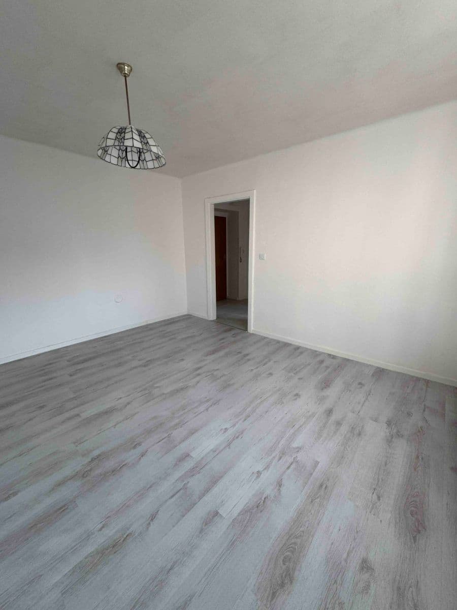 1 bedroom flat for sale, 30 m², Moskevské náměstí, Teplice, Ústecký Region 1 bedroom flat for sale, 30 m², Moskevské náměstí, Teplice, Ústecký Region