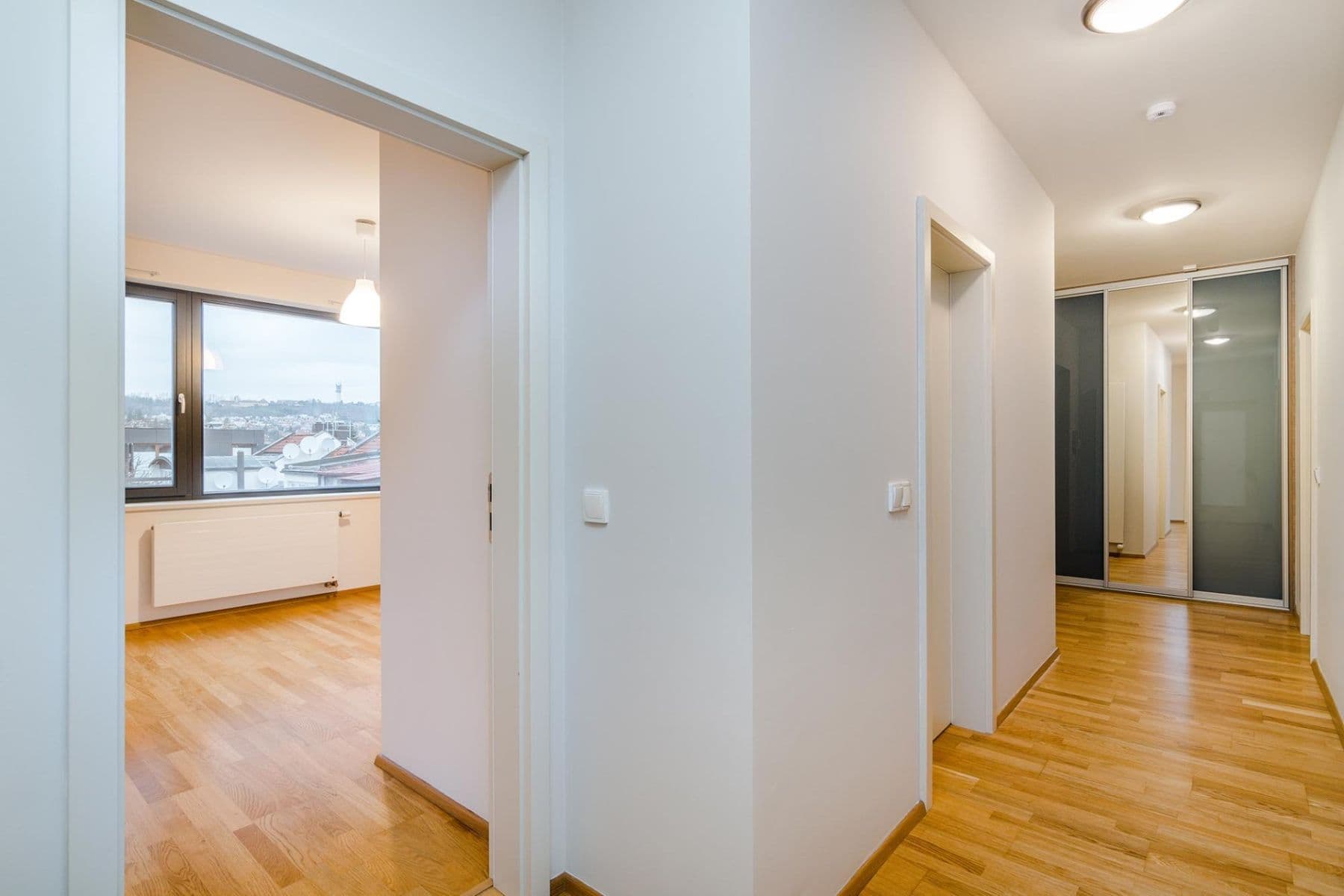 2 bedroom with open-plan kitchen flat for sale, 112 m², U Vojanky, Prague, Prague 2 bedroom with open-plan kitchen flat for sale, 112 m², U Vojanky, Prague, Prague