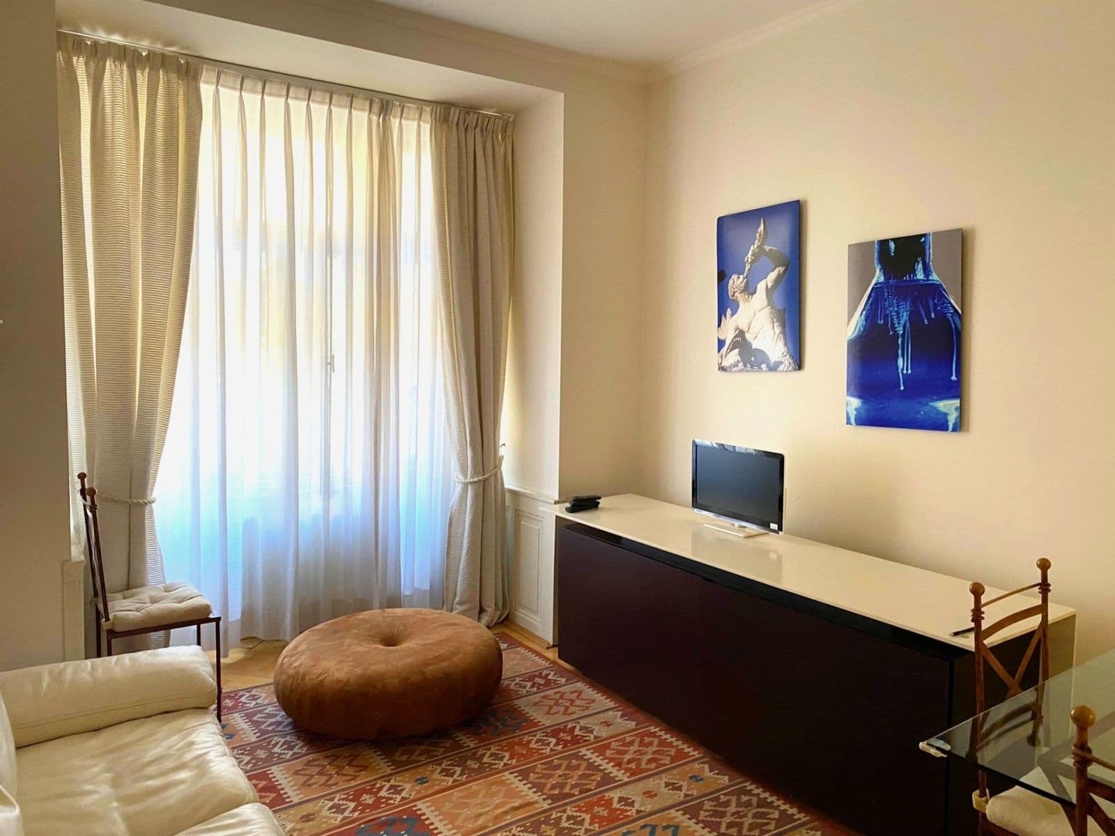 1 bedroom with open-plan kitchen flat to rent, 50 m², Na Výtoni, Prague, Prague 1 bedroom with open-plan kitchen flat to rent, 50 m², Na Výtoni, Prague, Prague