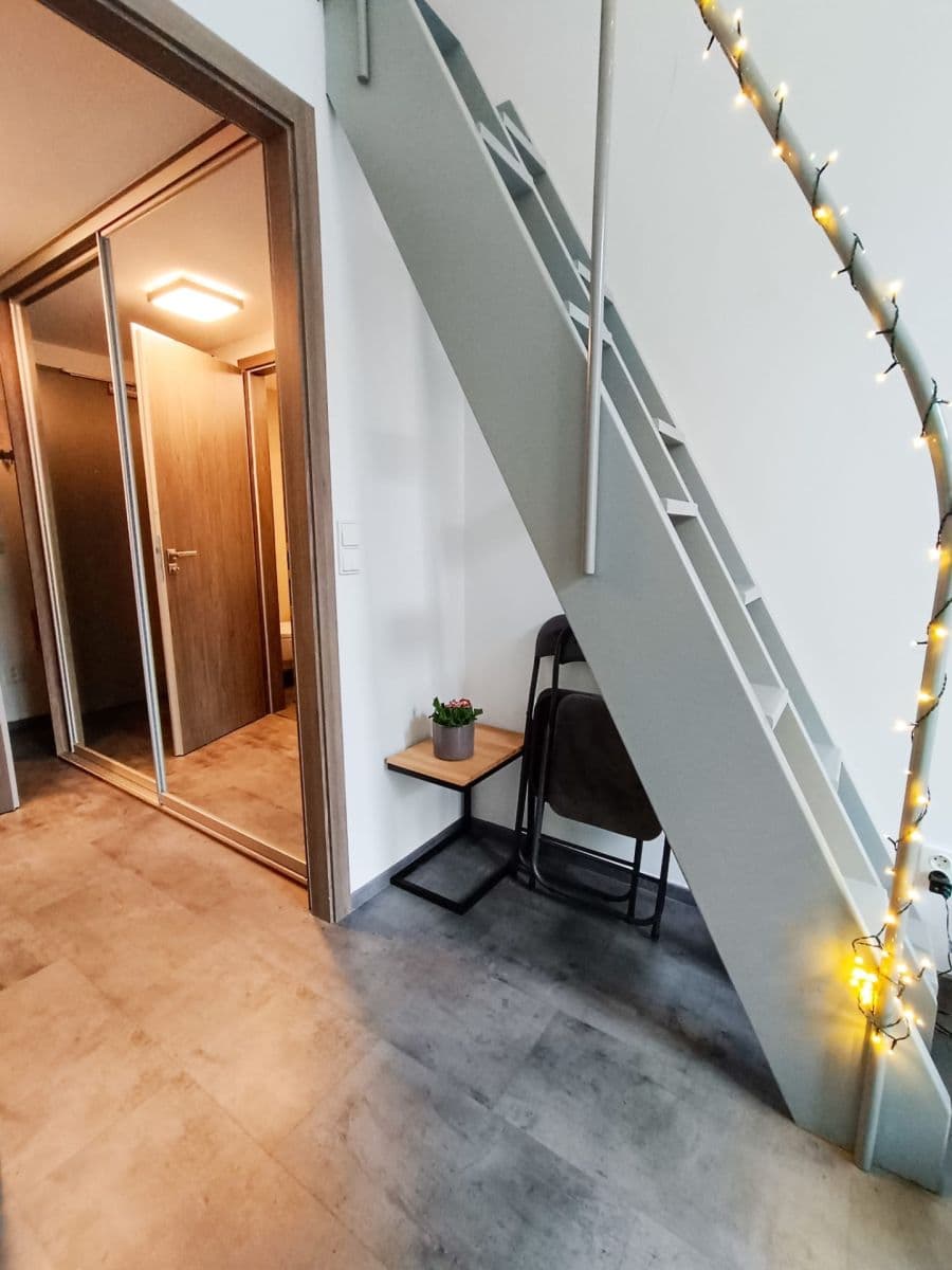 Studio flat to rent, 34 m², Hartigova, Prague, Prague Studio flat to rent, 34 m², Hartigova, Prague, Prague