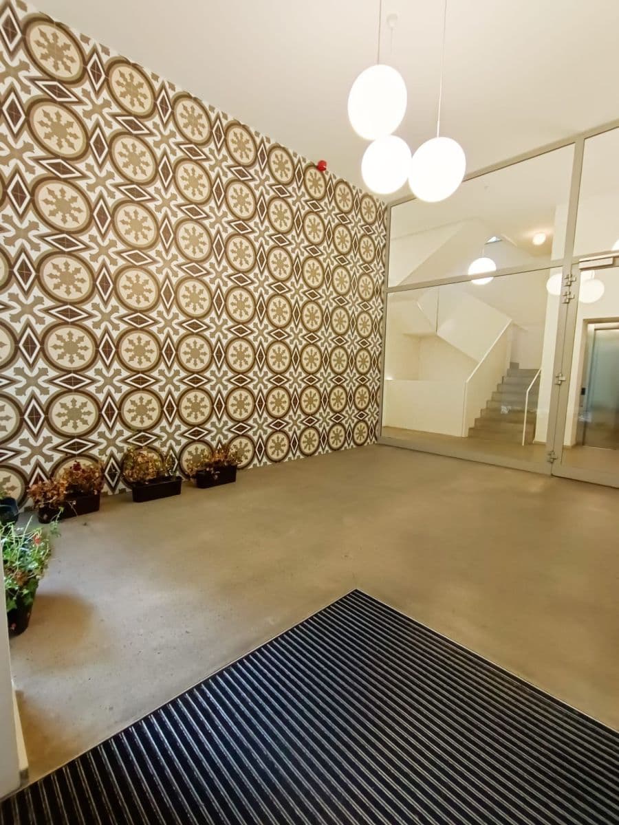 Studio flat to rent, 34 m², Hartigova, Prague, Prague Studio flat to rent, 34 m², Hartigova, Prague, Prague