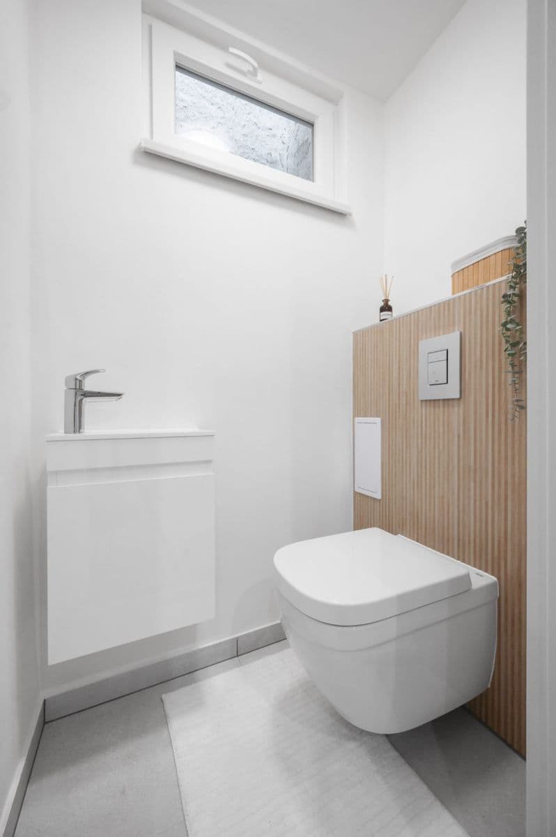 2 bedroom with open-plan kitchen flat to rent, 80 m², Cihlářská, Brno, Jihomoravský Region 2 bedroom with open-plan kitchen flat to rent, 80 m², Cihlářská, Brno, Jihomoravský Region