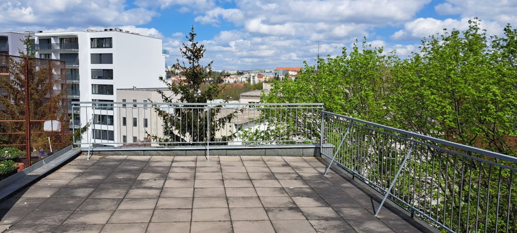 2 bedroom with open-plan kitchen flat to rent, 80 m², Cihlářská, Brno, Jihomoravský Region 2 bedroom with open-plan kitchen flat to rent, 80 m², Cihlářská, Brno, Jihomoravský Region