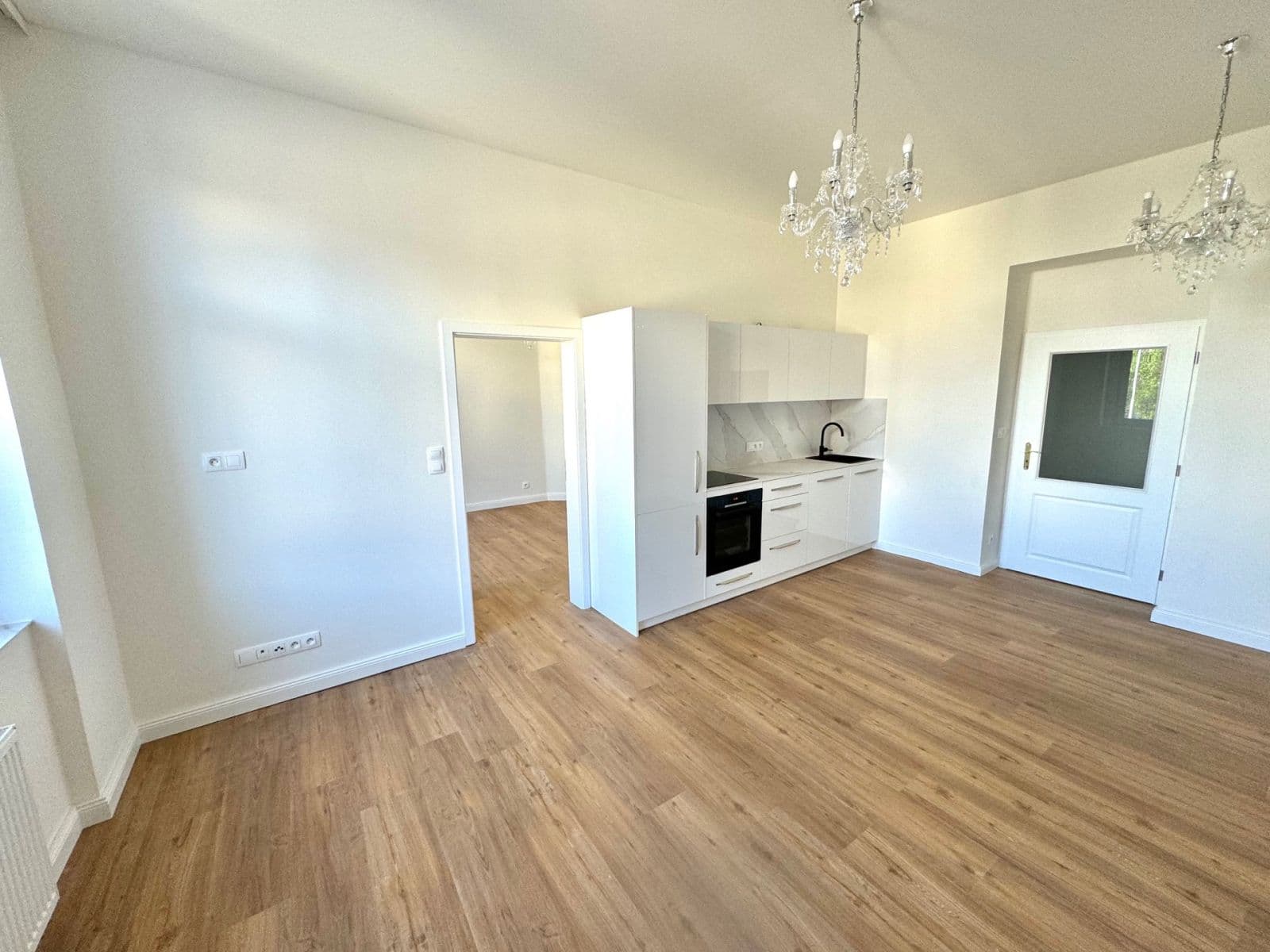 2 bedroom with open-plan kitchen flat to rent, 70 m², Na Hrázi, Prague, Prague 2 bedroom with open-plan kitchen flat to rent, 70 m², Na Hrázi, Prague, Prague