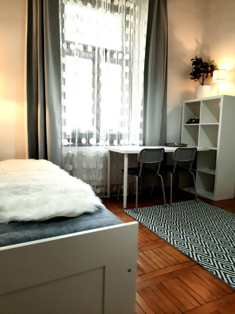Studio flat to rent, 23 m², Vlkova, Prague, Prague Studio flat to rent, 23 m², Vlkova, Prague, Prague