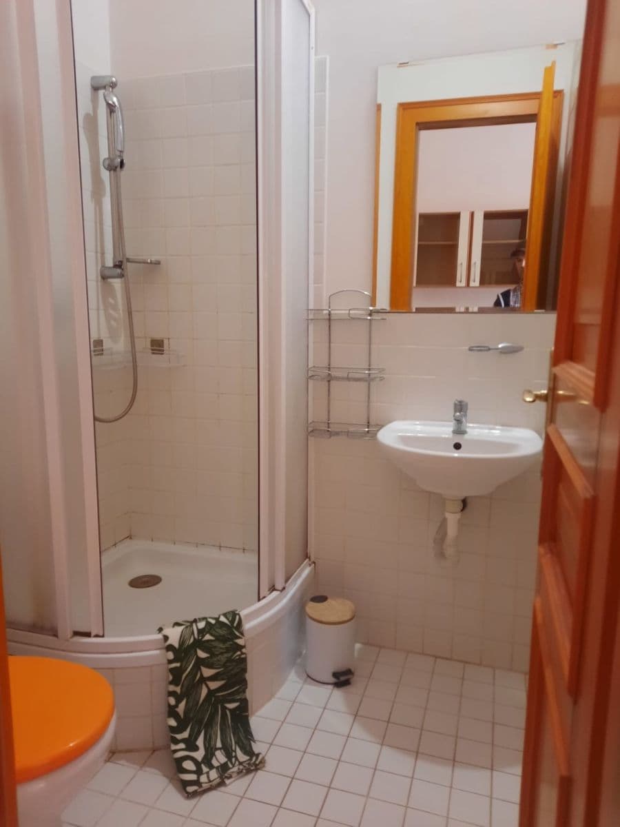 Studio flat to rent, 23 m², Vlkova, Prague, Prague Studio flat to rent, 23 m², Vlkova, Prague, Prague