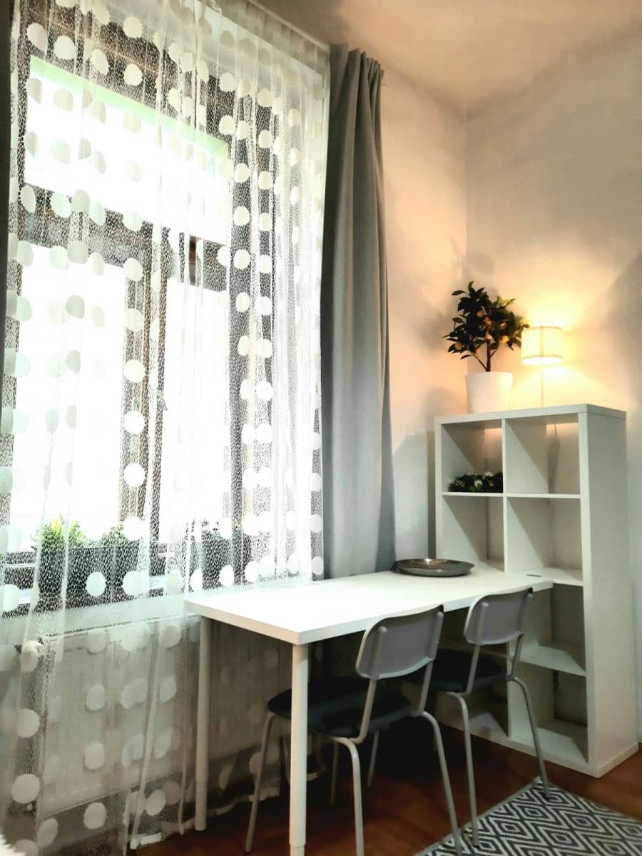 Studio flat to rent, 23 m², Vlkova, Prague, Prague Studio flat to rent, 23 m², Vlkova, Prague, Prague