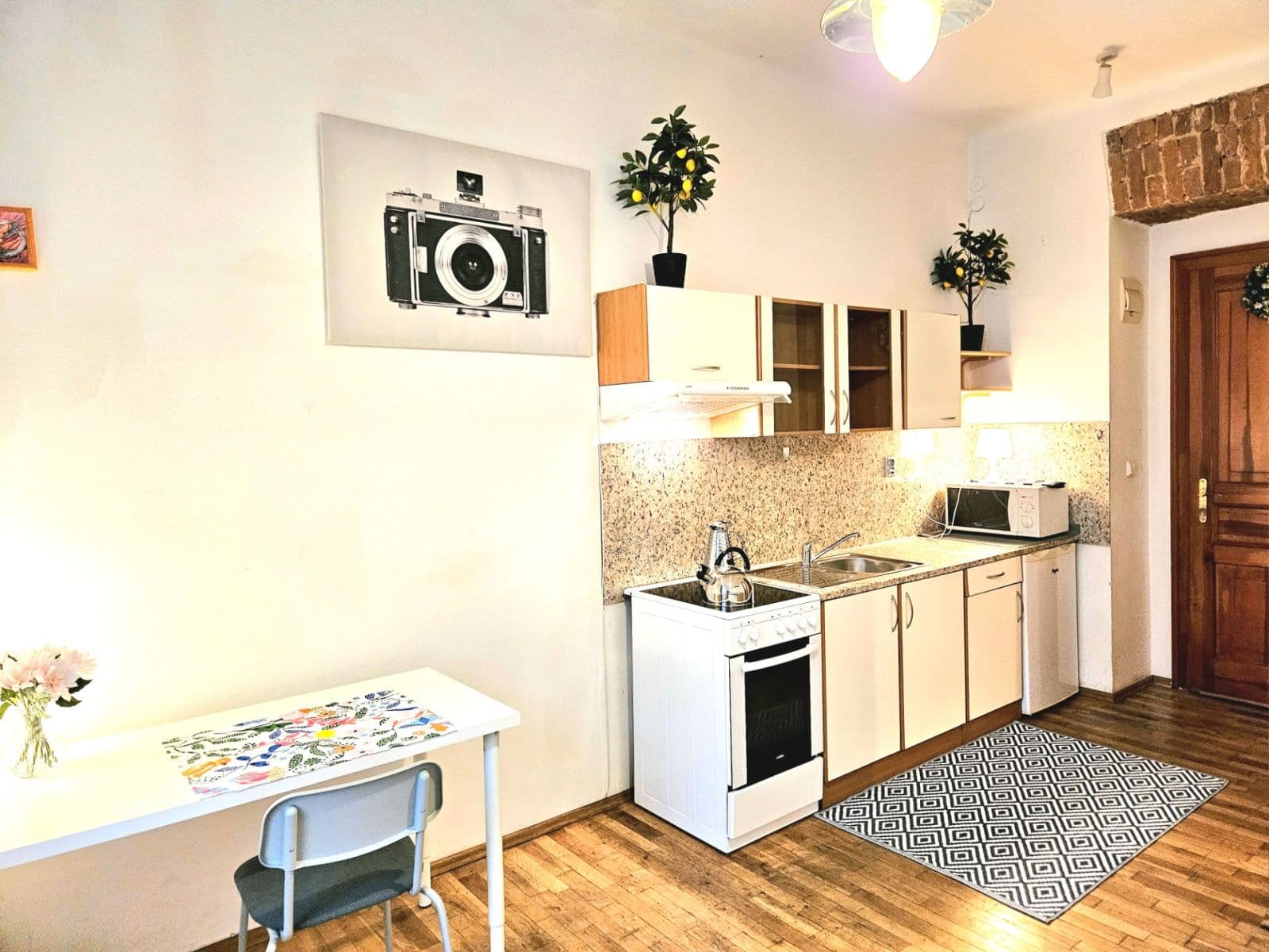 Studio flat to rent, 23 m², Vlkova, Prague, Prague Studio flat to rent, 23 m², Vlkova, Prague, Prague