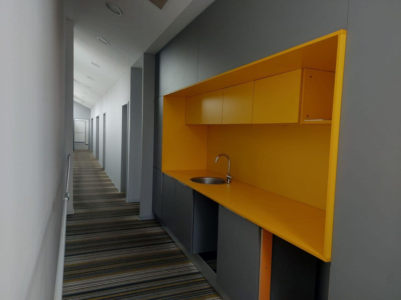 non-residential property to rent, 1,462 m², Za Mototechnou, Prague, Prague non-residential property to rent, 1,462 m², Za Mototechnou, Prague, Prague