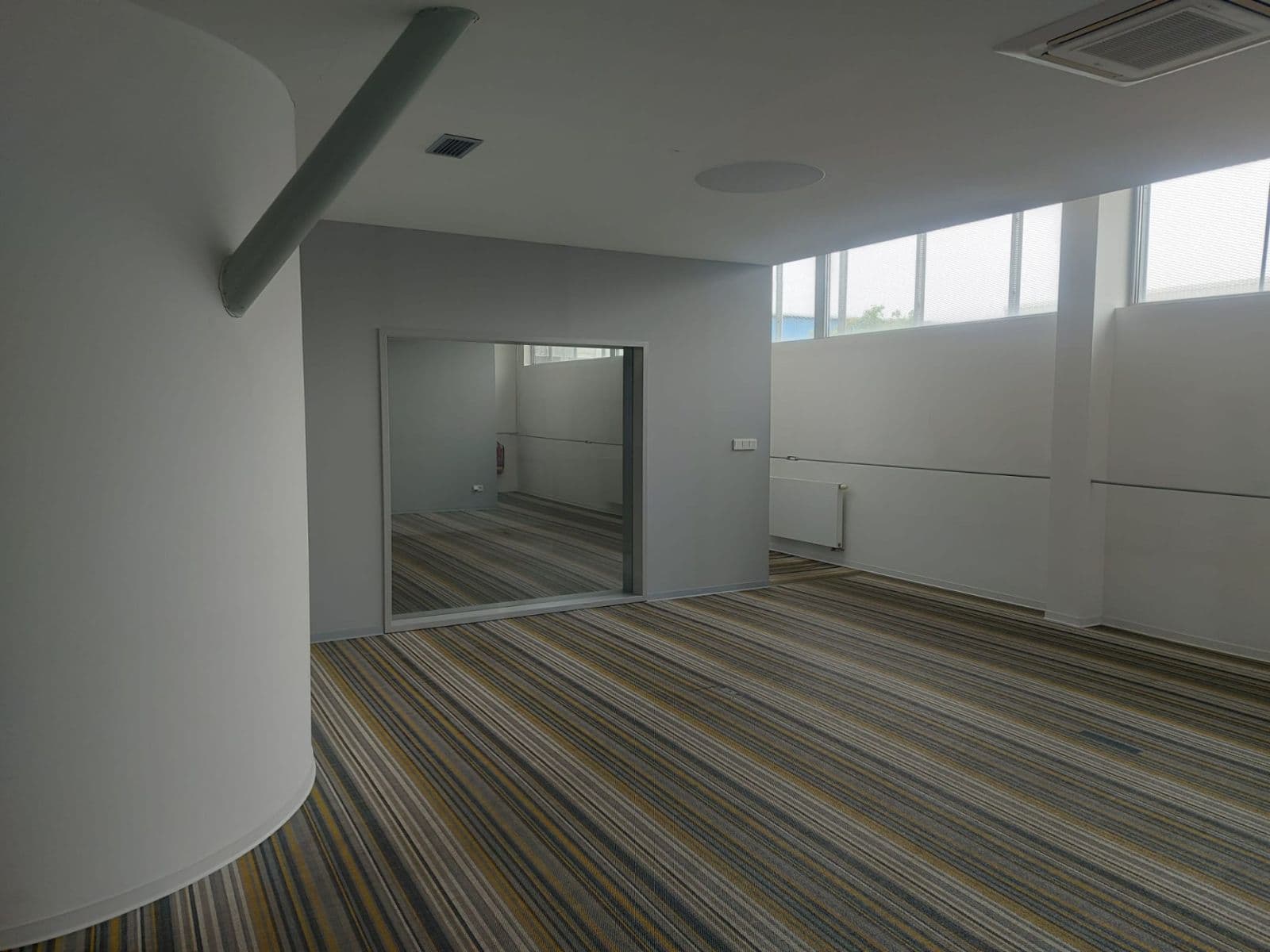 non-residential property to rent, 1,462 m², Za Mototechnou, Prague, Prague non-residential property to rent, 1,462 m², Za Mototechnou, Prague, Prague