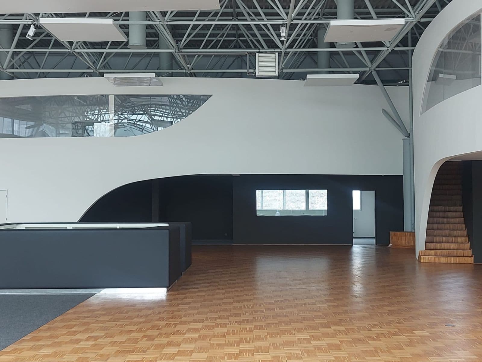 non-residential property to rent, 1,462 m², Za Mototechnou, Prague, Prague non-residential property to rent, 1,462 m², Za Mototechnou, Prague, Prague