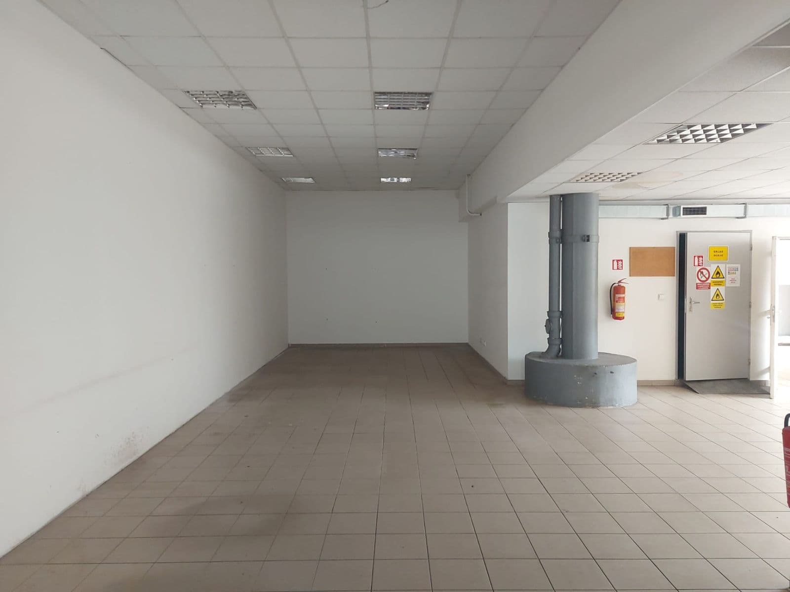 non-residential property to rent, 1,337 m², Za Mototechnou, Prague, Prague non-residential property to rent, 1,337 m², Za Mototechnou, Prague, Prague