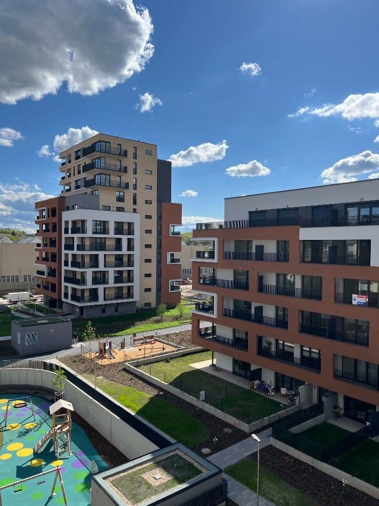 Studio flat to rent, 32 m², Poděbradská, Prague, Prague Studio flat to rent, 32 m², Poděbradská, Prague, Prague