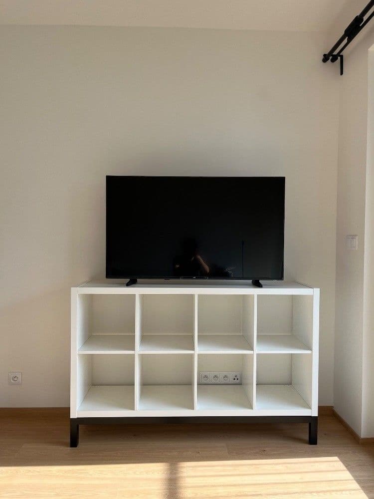 Studio flat to rent, 32 m², Poděbradská, Prague, Prague Studio flat to rent, 32 m², Poděbradská, Prague, Prague