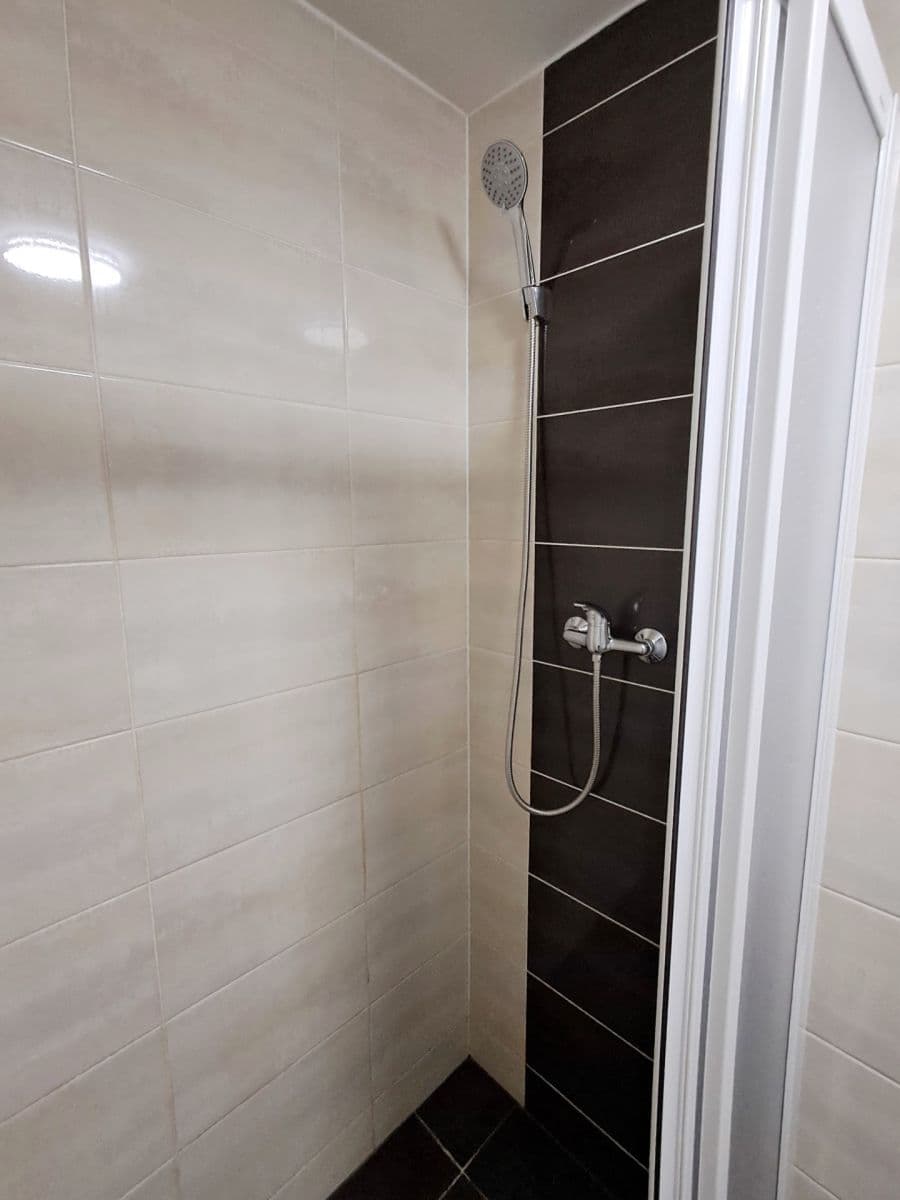 1 bedroom with open-plan kitchen flat to rent, 47 m², Karáskovo náměstí, Brno, Jihomoravský Region 1 bedroom with open-plan kitchen flat to rent, 47 m², Karáskovo náměstí, Brno, Jihomoravský Region