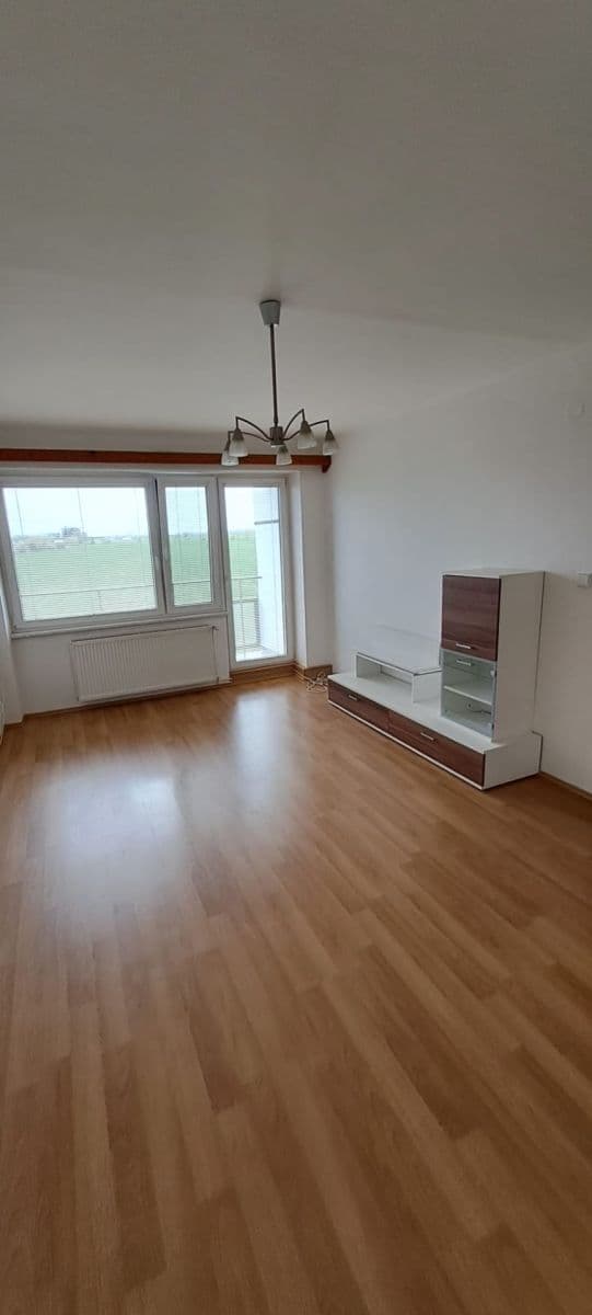 3 bedroom flat to rent, 76 m², Nový Bydžov, Královéhradecký Region 3 bedroom flat to rent, 76 m², Nový Bydžov, Královéhradecký Region