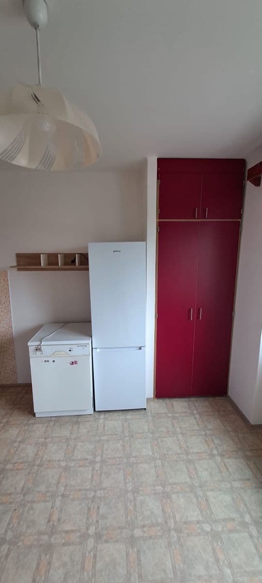 3 bedroom flat to rent, 76 m², Nový Bydžov, Královéhradecký Region 3 bedroom flat to rent, 76 m², Nový Bydžov, Královéhradecký Region