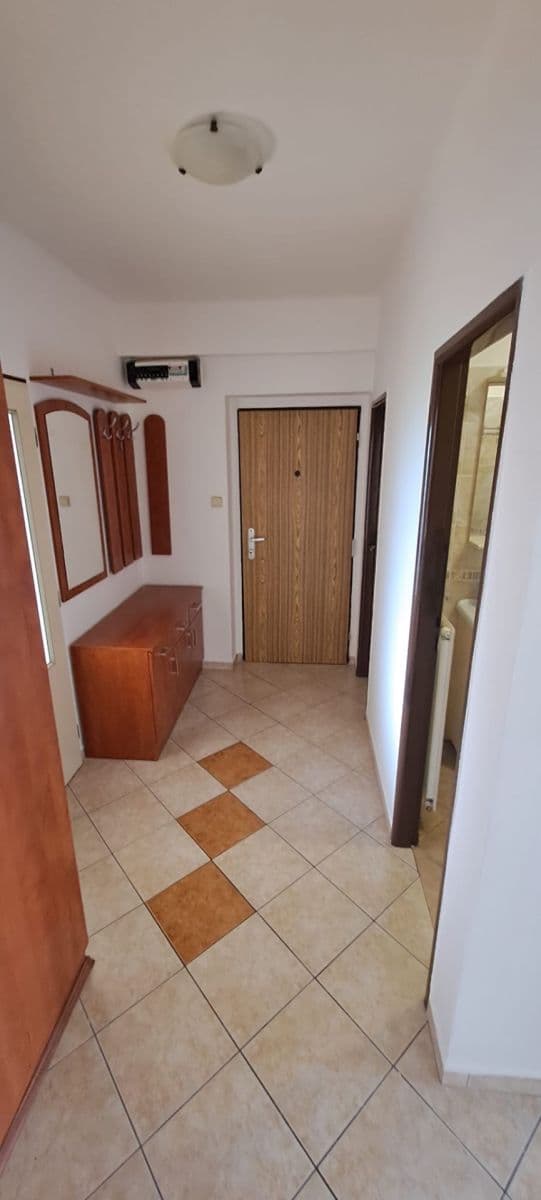 3 bedroom flat to rent, 76 m², Nový Bydžov, Královéhradecký Region 3 bedroom flat to rent, 76 m², Nový Bydžov, Královéhradecký Region